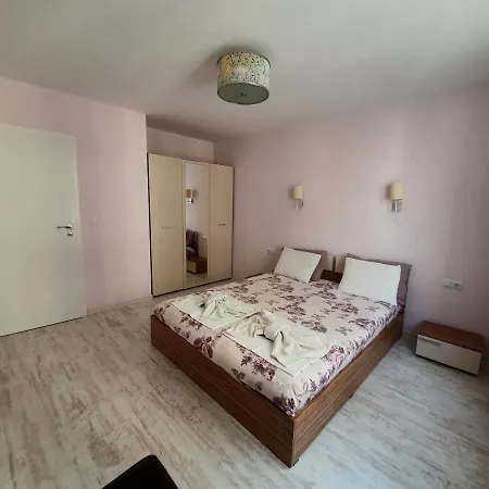 Elle Lägenhet Pomorie